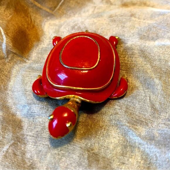 Vintage Enamel & Gold Metal Turtle Tortoise Brooch Pin - Picture 2 of 7